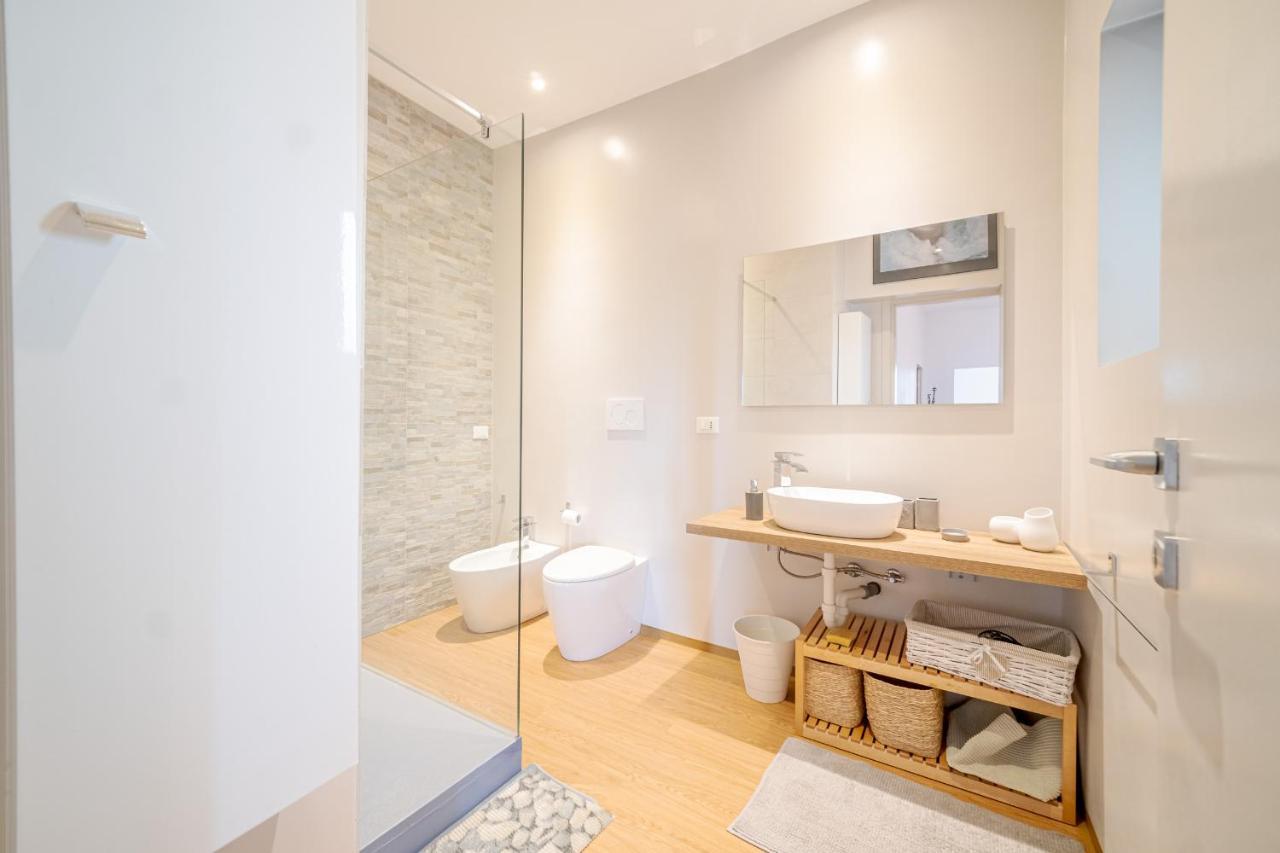 Bright A Few Steps From Via Garibaldi Appartement *